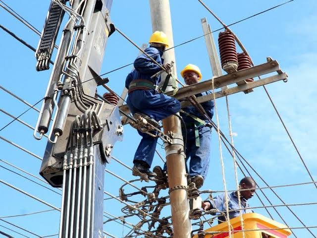 Power Line Maintenance by Gigam Tech Limited
